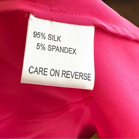 St. John bright pink silk blouse with ruffle front, long sleeve sz 8 - Picture 8 of 8